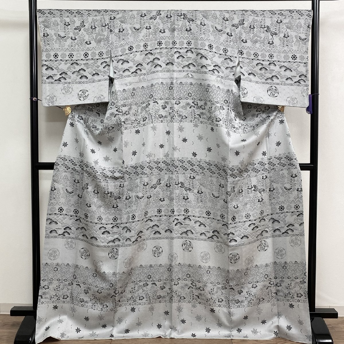 著物月花　裝飾花文様　御召　訪問著　正絹　さが美　ガード加工　ki4979