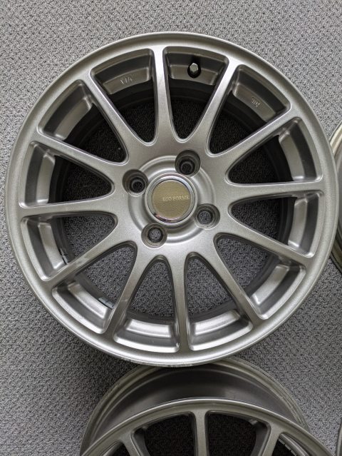 ブリヂストン エコフォルム(ECO FORME) SE-12 15インチ 6J +45 4本