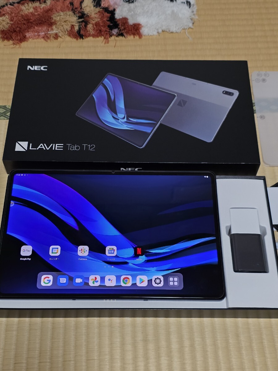 ★NEC LAVIE Tab T12 DAS PC-T1295 おまけ付き★