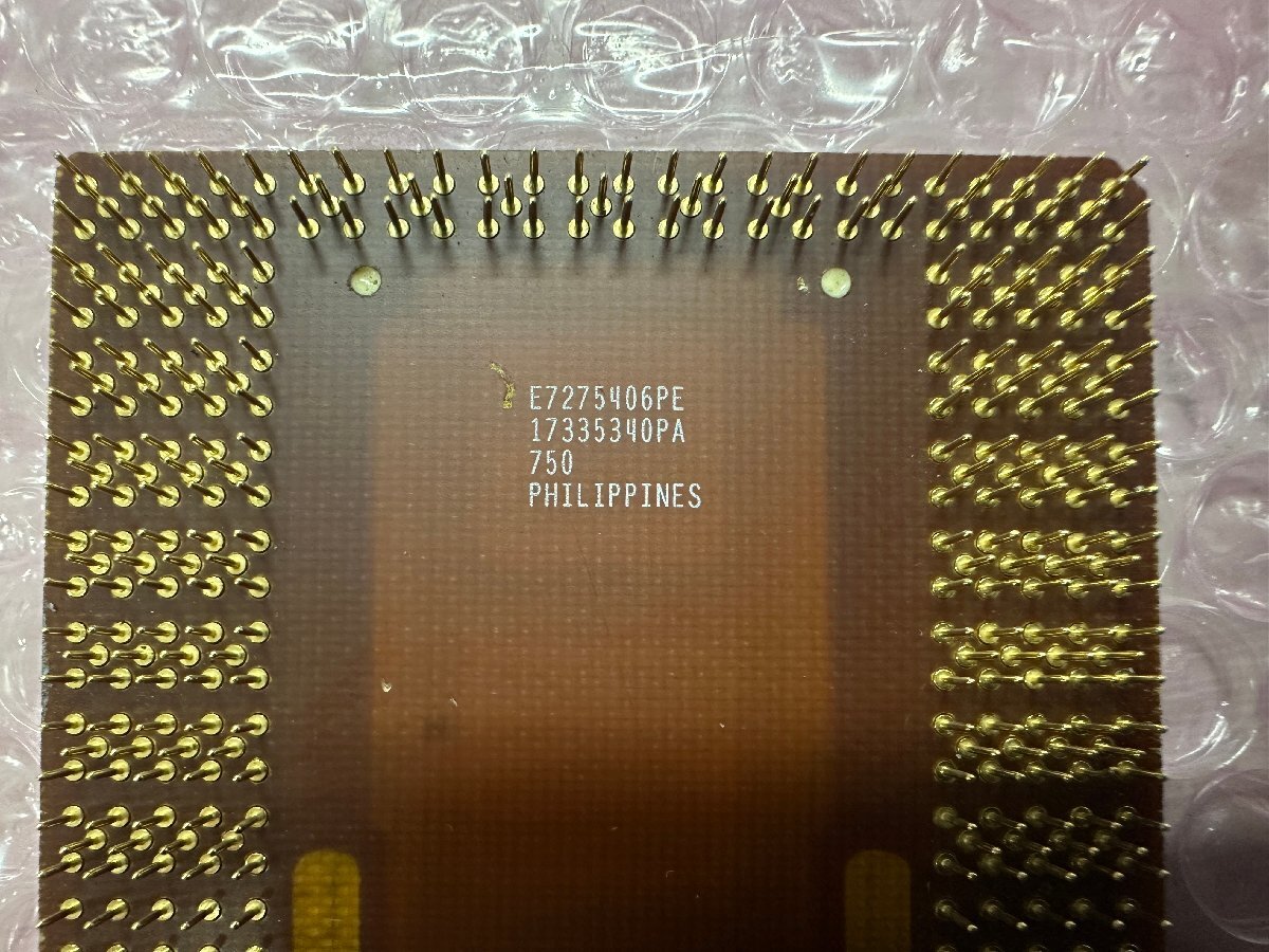 【送60サイズ】 Intel　GJ80521EX200 SL25A　Pentium Pro 200MHz Socket8用　※未チェック