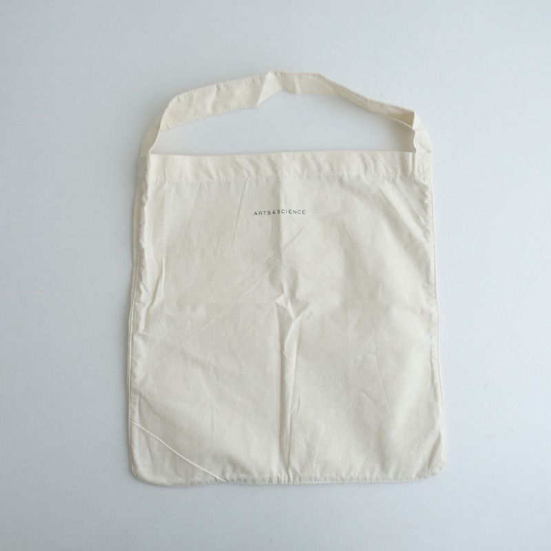 [ обычная цена 8.4 десять тысяч ]a-tsu& наука ARTS&SCIENCE *Oval lantern shoulder bag mini Baby goat* сумка 2way кожа чёрный (ba7-2505-75)[30F52]