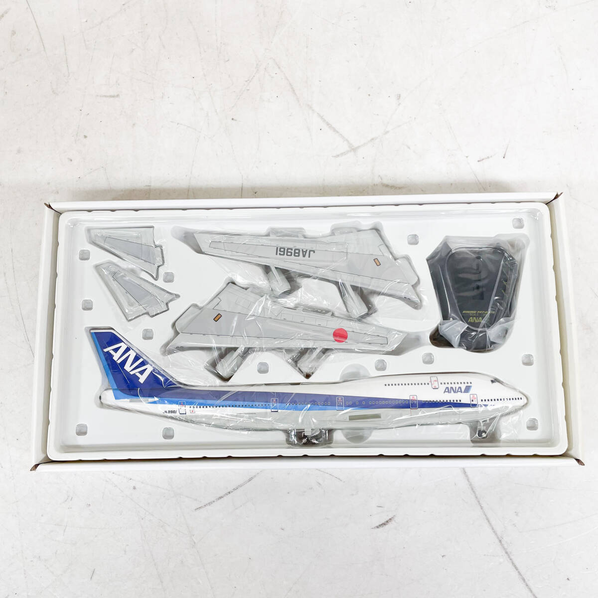 未使用品 イワヤ 1/200 SSAF ANA BOEING ボーイング 747-400D