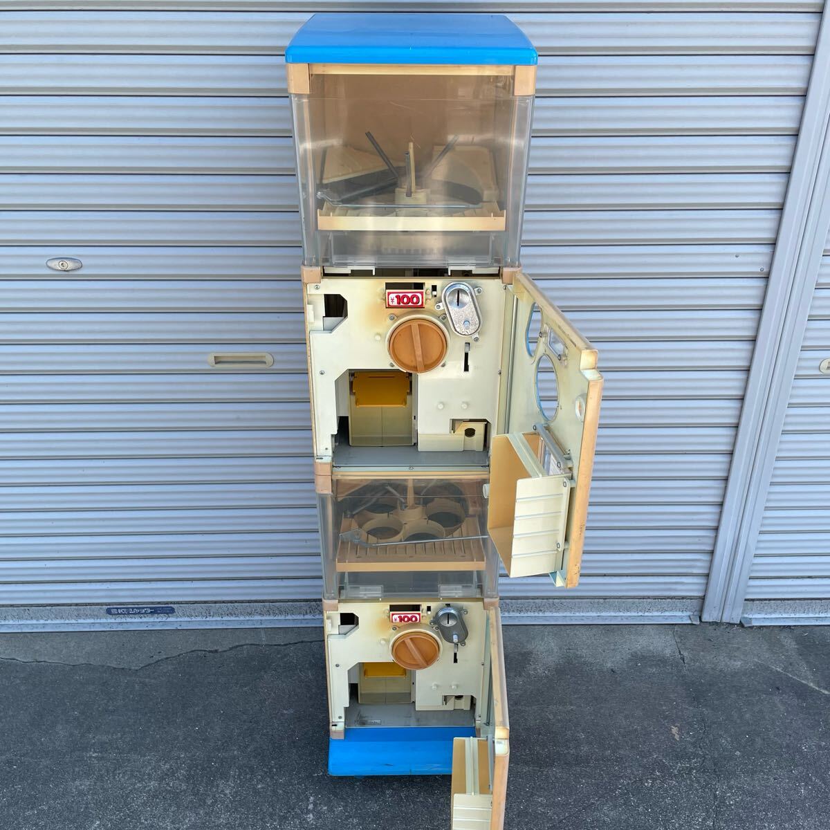 動作確認済み　BANDAI バンダイ ガチャガチャ 本體 上下 2段 100~200円 カプセルトイ　鍵はつきません。5