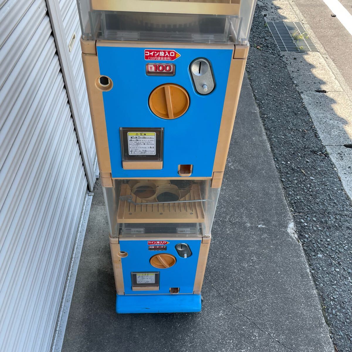 動作確認済み　BANDAI バンダイ ガチャガチャ 本體 上下 2段 100~200円 カプセルトイ　鍵はつきません。5