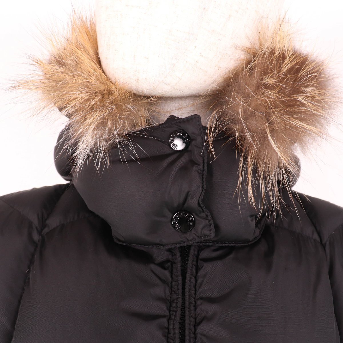 美品☆MONCLER モンクレール 20-21AW ROELAN ゴールドフォックスファー・ベルト付 ダウンジャケット ブラック 0 正規品 レディース_画像4
