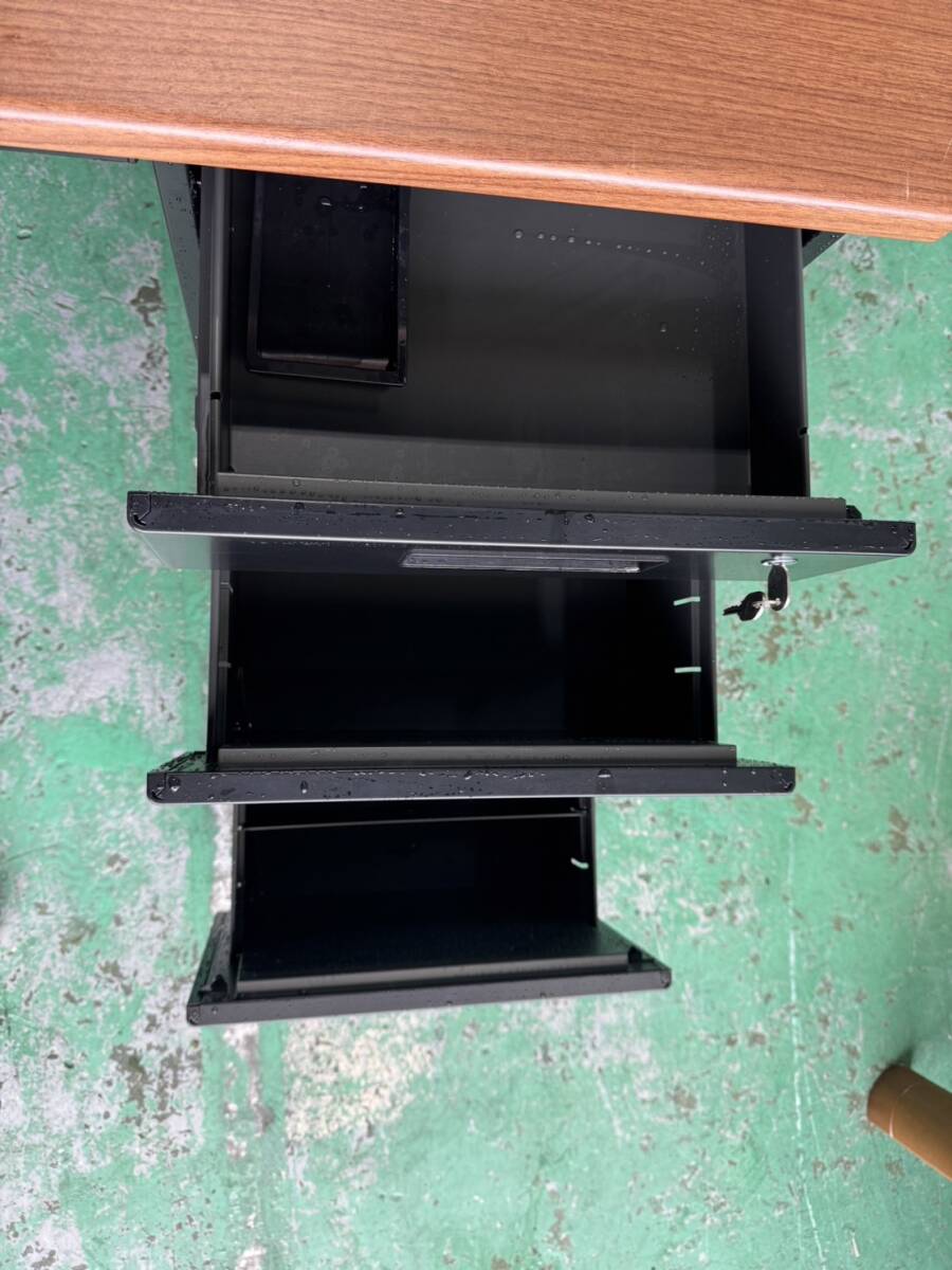 item_image_10