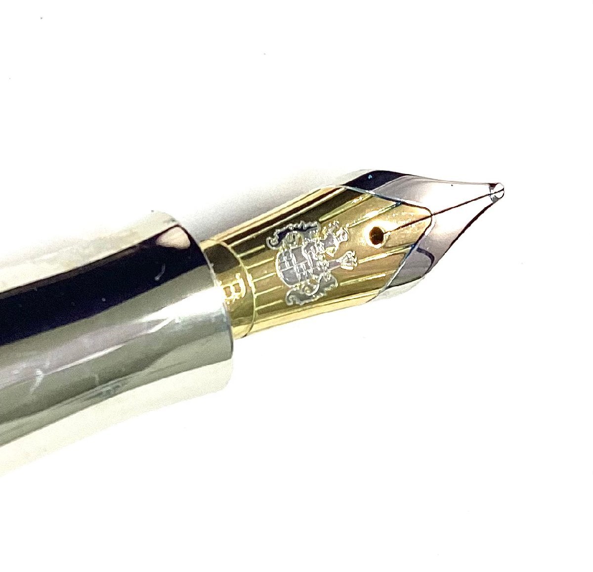 (2-19287)GRAF VON FABER-CASTELL グラフフォンファーバーカステル伯爵 萬年筆/krone ガラス ケース付 筆記未確認【緑和堂】