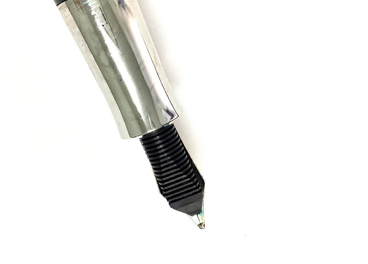 (2-19287)GRAF VON FABER-CASTELL グラフフォンファーバーカステル伯爵 萬年筆/krone ガラス ケース付 筆記未確認【緑和堂】