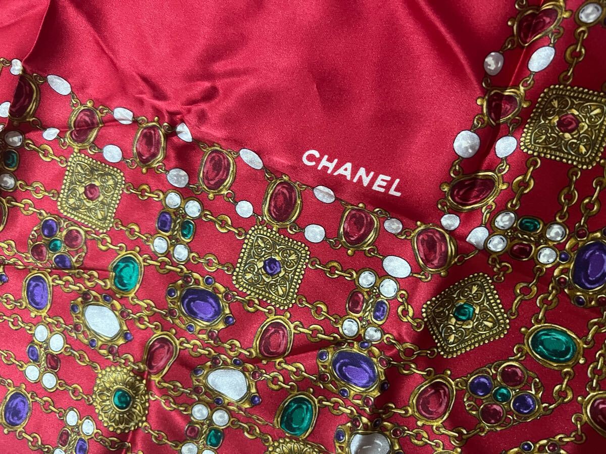 シャネル スカーフ 大判 ココマーク 宝石柄 大判 CHANEL(シャネル) ココマークジュエリー柄シルクスカーフ