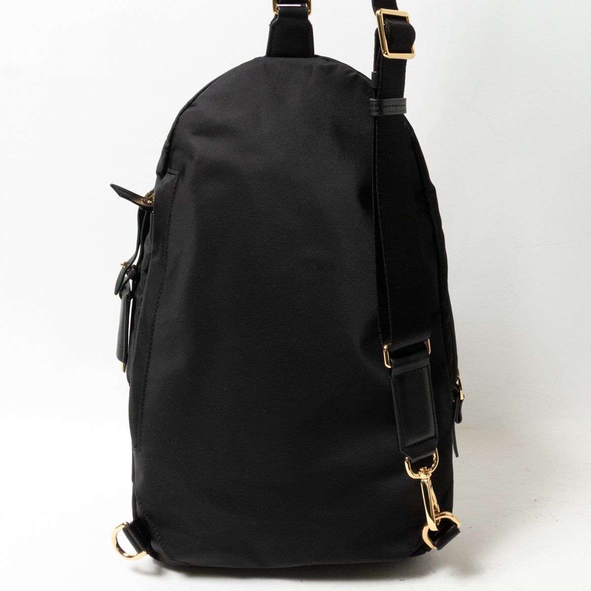 【1円スタート】良品 TUMI トゥミ スリングバッグ クロスボディバッグ ショルダーバッグ ナイロン ブラック 黒 ゴールド金具 レディース