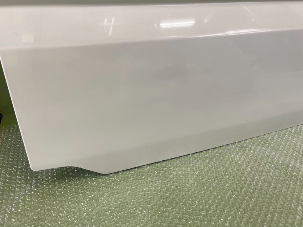 256-90-03 ウェイク LA700S リアゲート バックドア パールホワイト ダイハツ_画像6