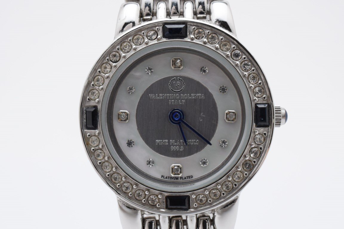 Valentino Fine Platinum 999.9 レディース 腕時計 VALENTINO ヴァレンティノ FINE PLATINUM 999.9 レディース 希少