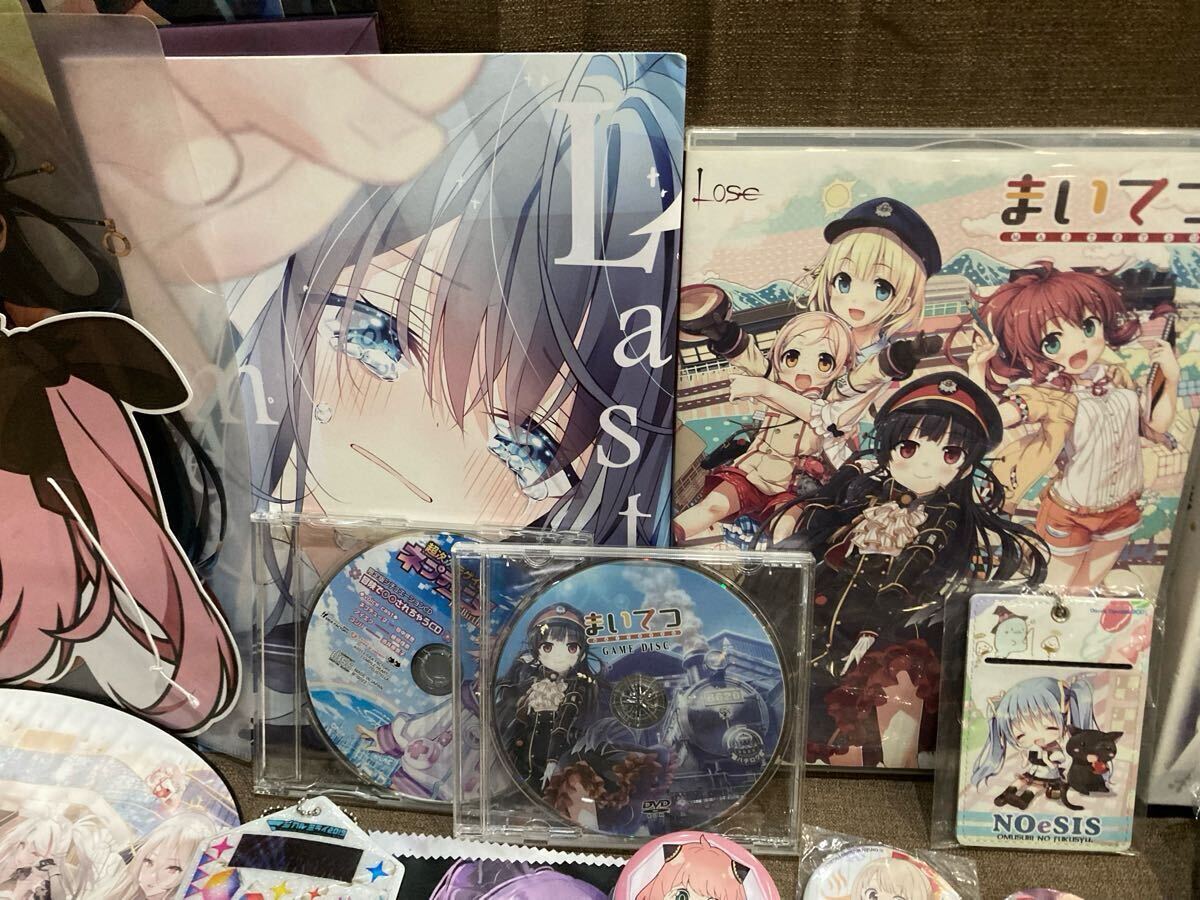36【大量セット】アニメゲームグッズまとめ 缶バッジ カード