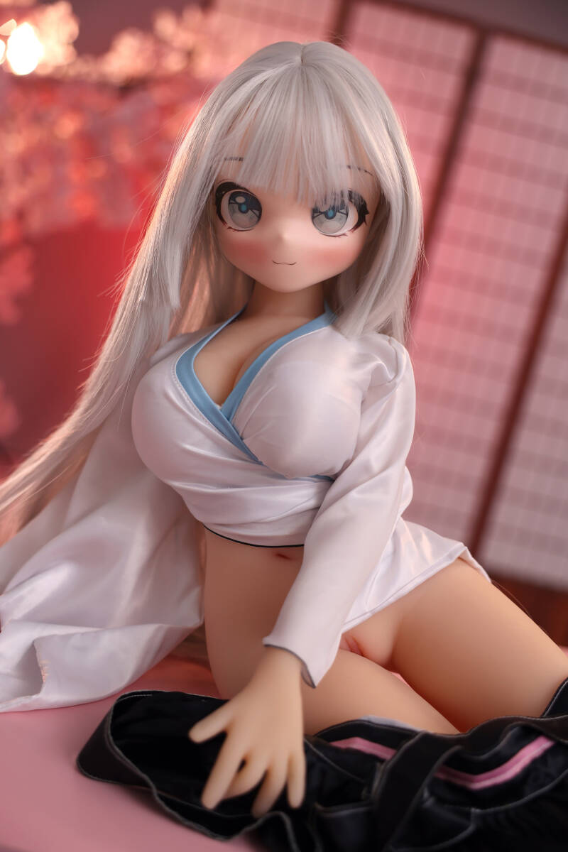 アニメ系ドール【貓】ソフトビニール制ヘッド+TPEボディリアルドール 巨乳 88CM/7KG 営業(yè)所止め可能