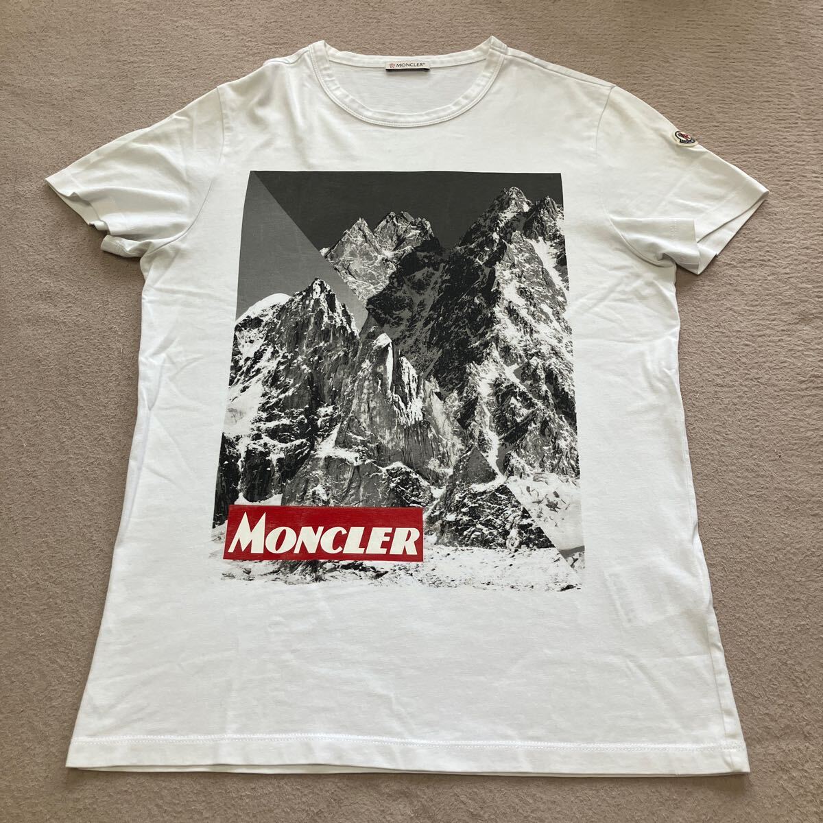 MONCLER モンクレール フロントプリント Tシャツ サイズS ホワイト 雪山フォト マウントフォト 美品 マグリア トルコ制 正規(guī)品 