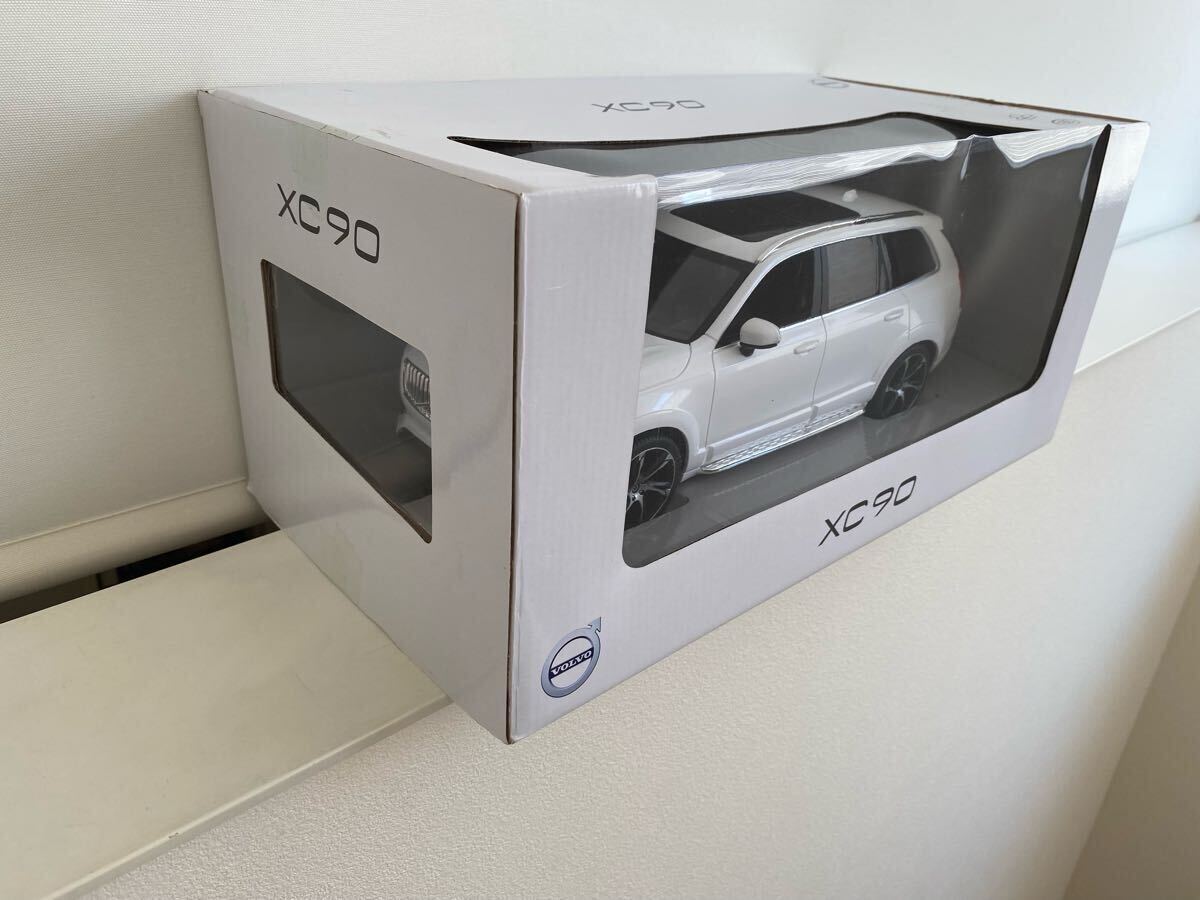 ★ボルボ XC90 ラジコン パールホワイト リモコン付き ビックサイズ ミニカー VOLVO 未使用 RASTAR