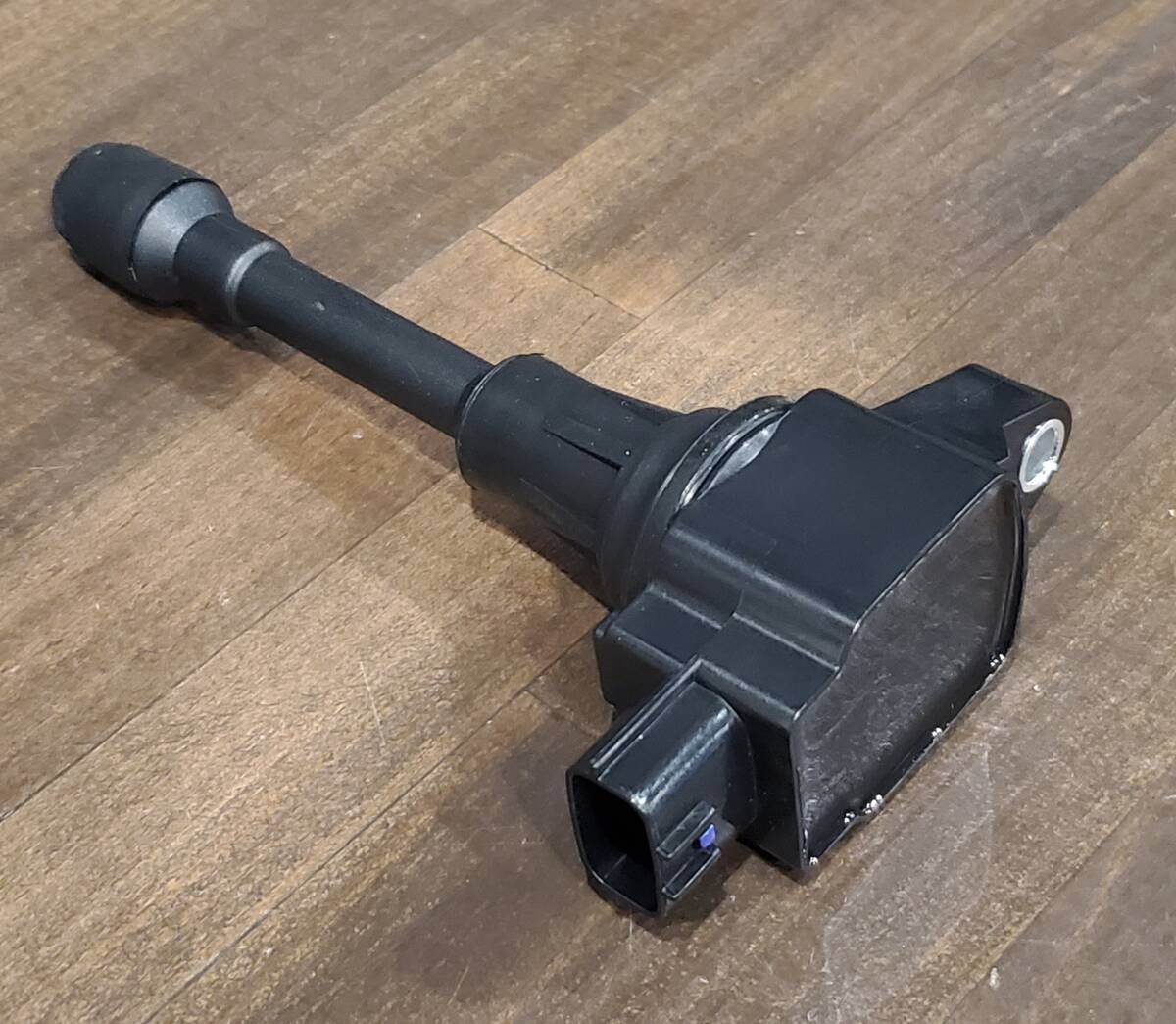 社外新品 4本セット 日産用 イグニッションコイル デュアリス J10 NJ10 22448-ED000 _画像6