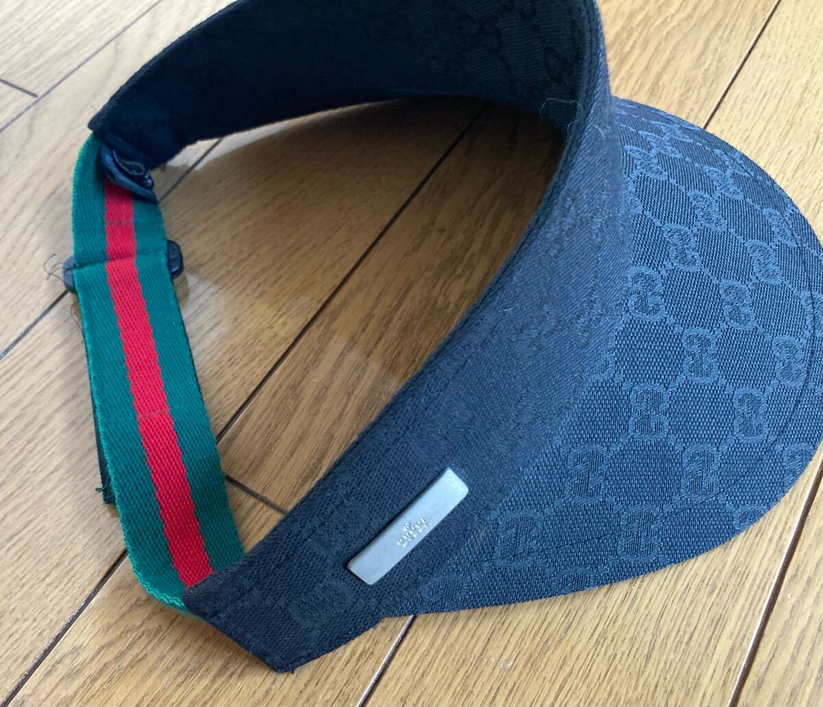 GUCCI グッチ サンバイザー 日よけ ゴルフウェア 黒 レディース