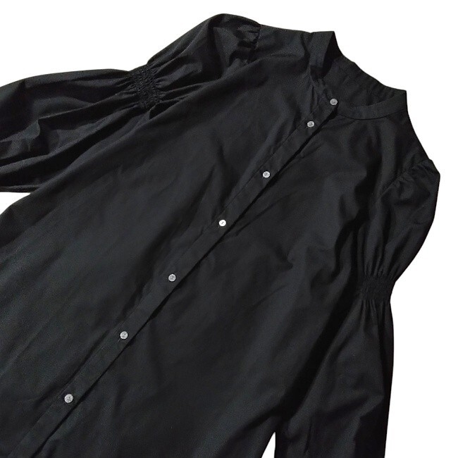 68 【OPAQUE.CLIP】 オペークドットクリップ シャツワンピース 36 ロングワンピース ブラック 長袖 バンドカラー ティアード シャーリング_画像2