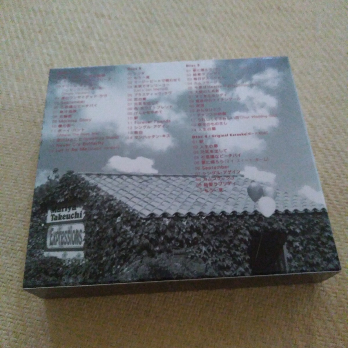 竹内まりや ベストアルバム「Expressions(初回限定盤・4CD)」 4面デジパックBOX 豪華60Pブックレット 解説:天辰保文・山下達郎 BEST_画像2