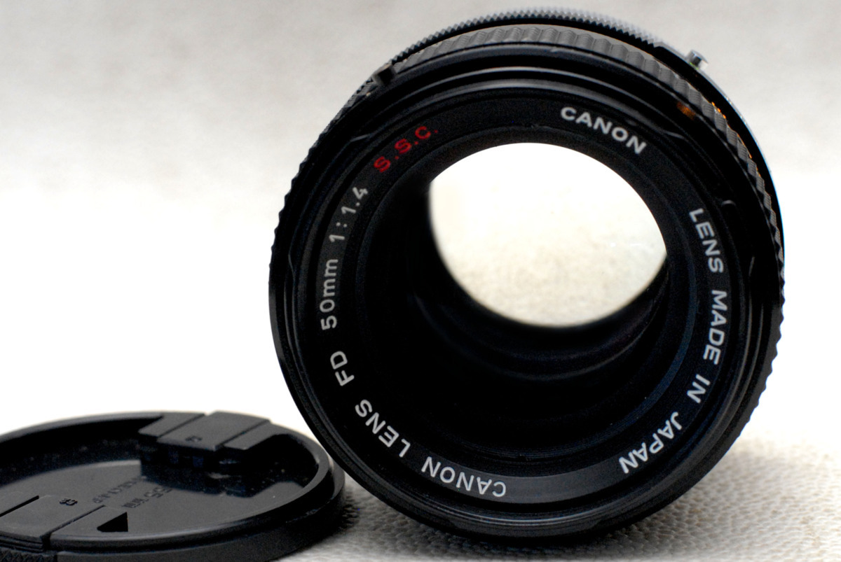 Canon キャノン 純正 FD 50mm 高級(jí)単焦點(diǎn)レンズ 1:1.4 S.S.C. 希少な作動(dòng)品