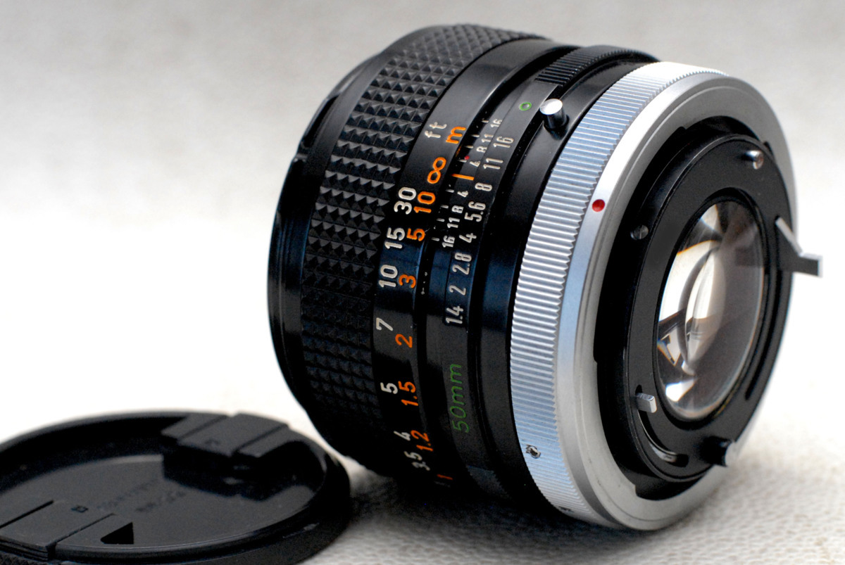 Canon キャノン 純正 FD 50mm 高級(jí)単焦點(diǎn)レンズ 1:1.4 S.S.C. 希少な作動(dòng)品