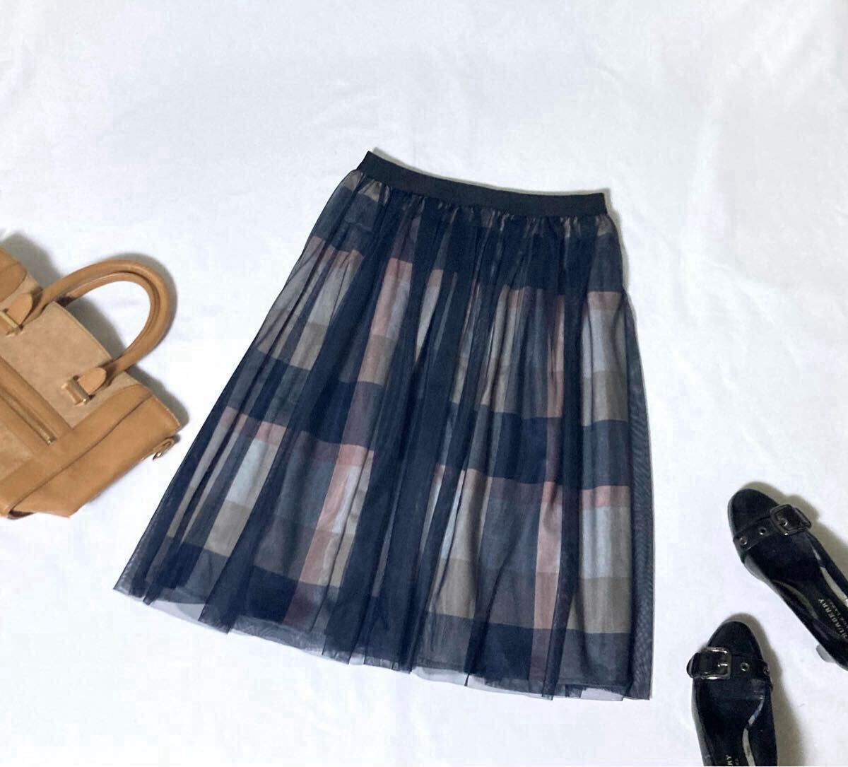 美品 ブルーレーベルクレストブリッジ チェックとチュールのリバーシブルスカート 38 送料230円?