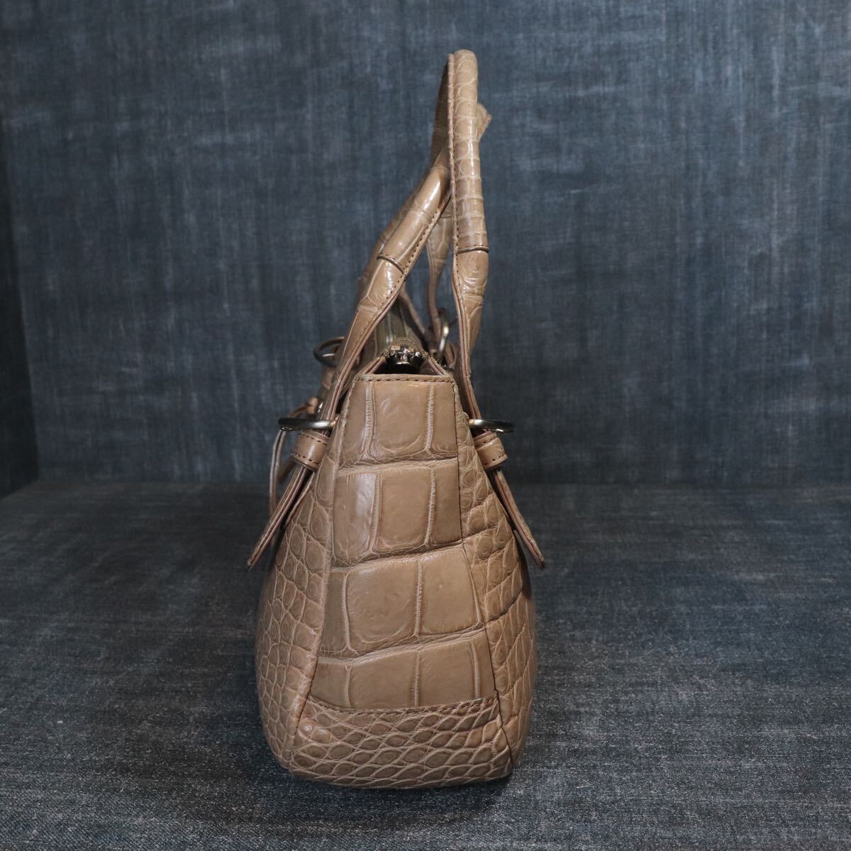 １円スタート クロコダイル JRA センター取 マット加工 ベージュ ハンドバッグ genuine crocodile エキゾチックレザー 1スタ ワニ革