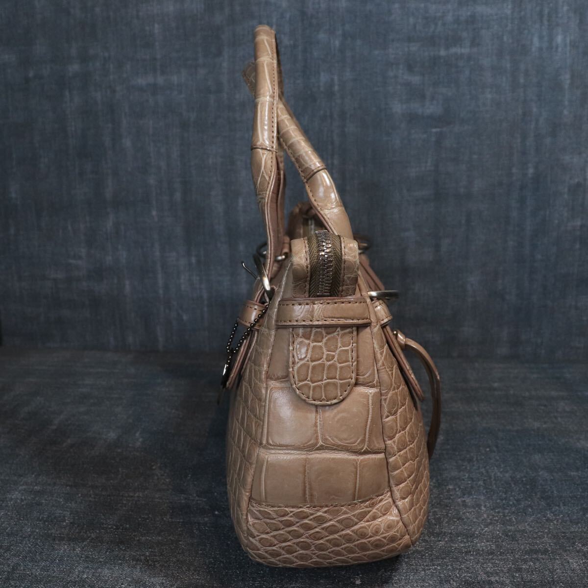 １円スタート クロコダイル JRA センター取 マット加工 ベージュ ハンドバッグ genuine crocodile エキゾチックレザー 1スタ ワニ革