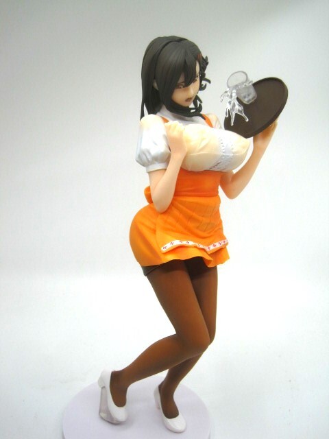 若妻ウェイトレス仁美 セクシーフィギュア