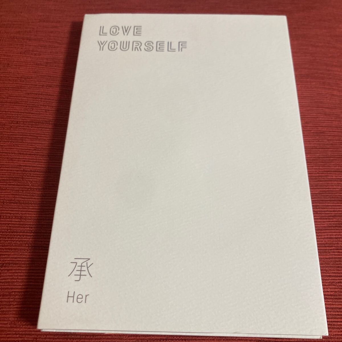 NP-123:BTS (防弾少年団) 5thミニアルバム - LOVE YOURSELF Her (ランダムバージョン)_画像1