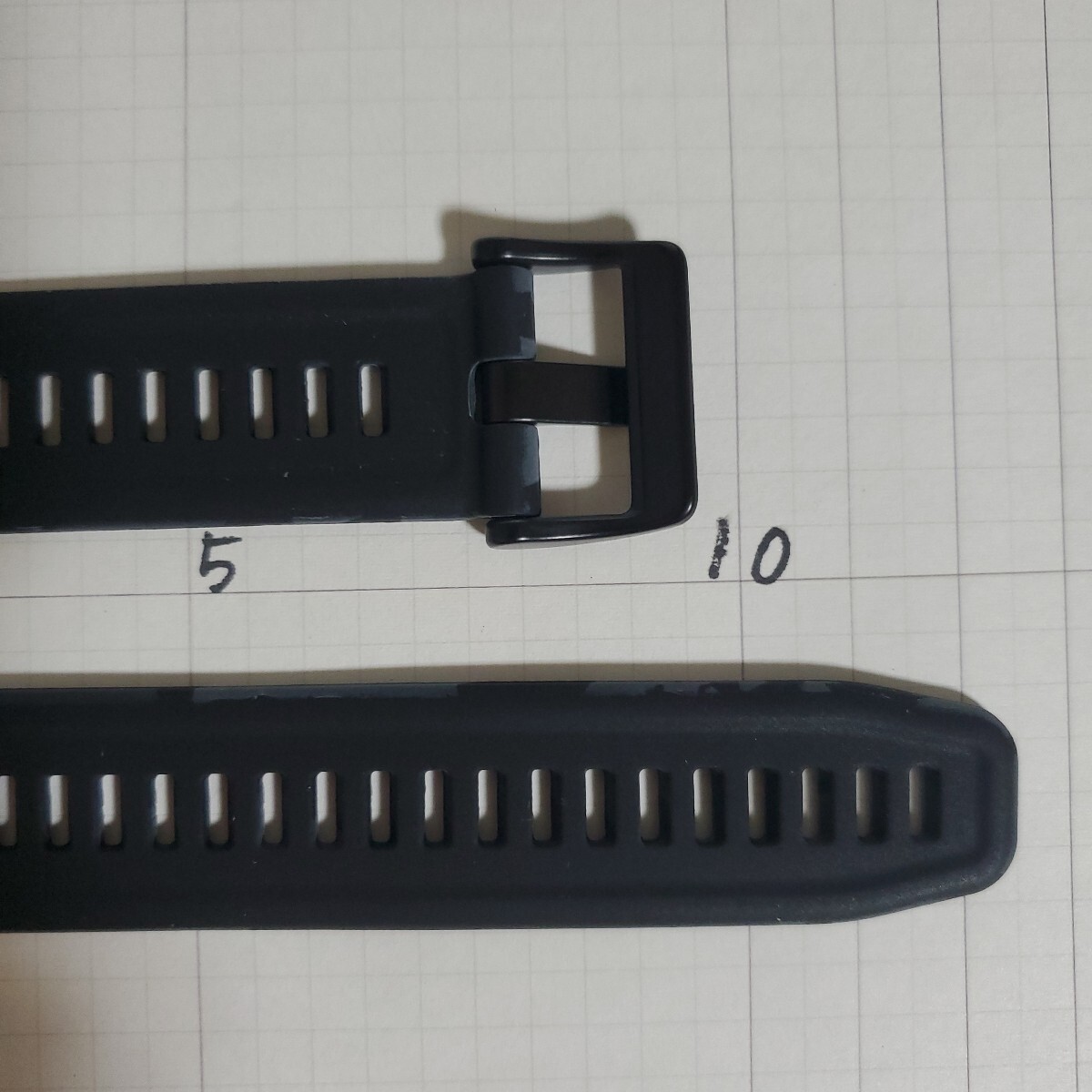 QF22 灰 カモフラ B GARMIN ガーミン シリコン バンド ベルト Fenix 6 7 8 S62 S70 945 955 965 970 epix Quick Fit 22mm_画像6