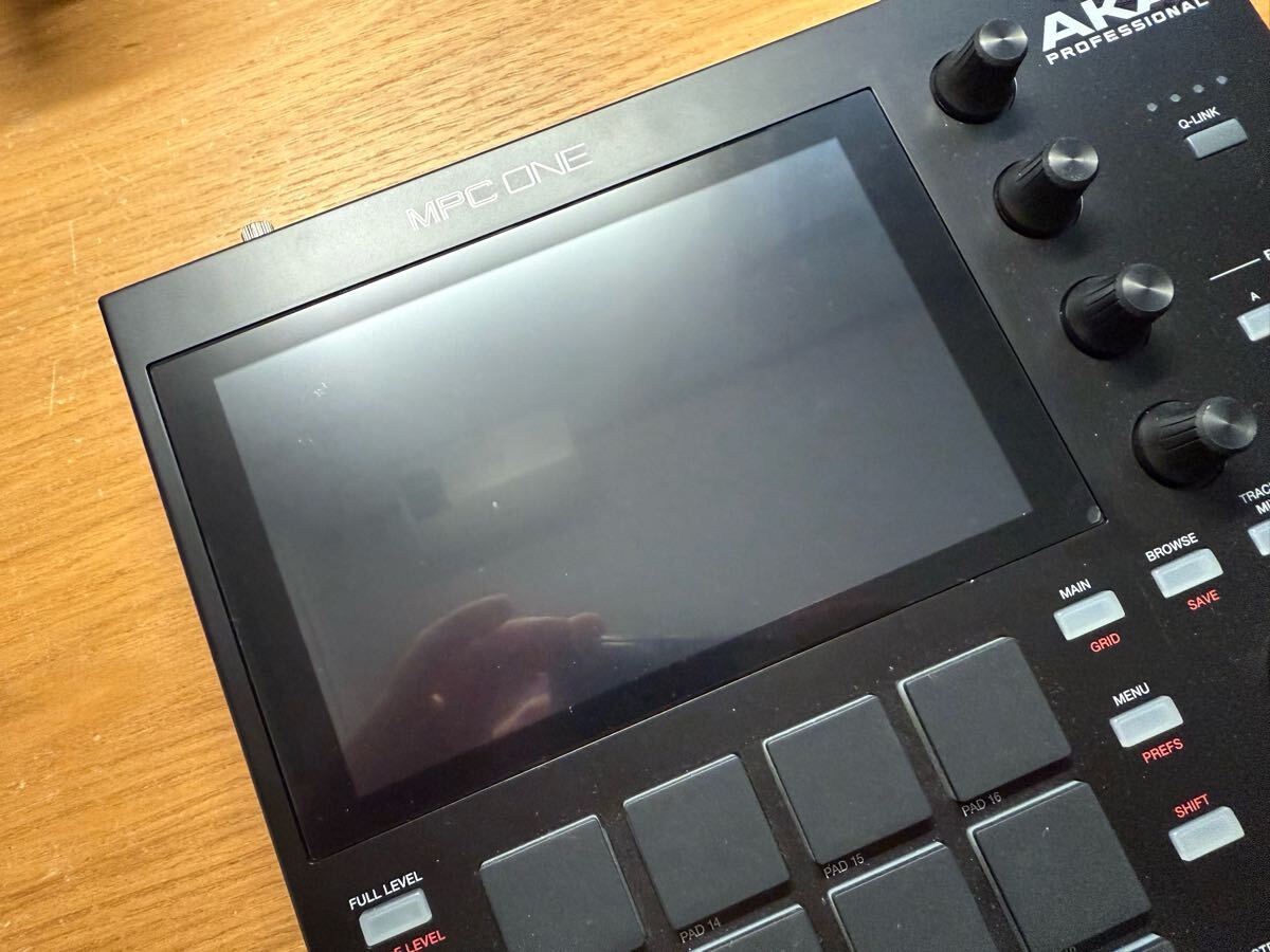 AKAI Professional MPC ONE サンプラー アカイ