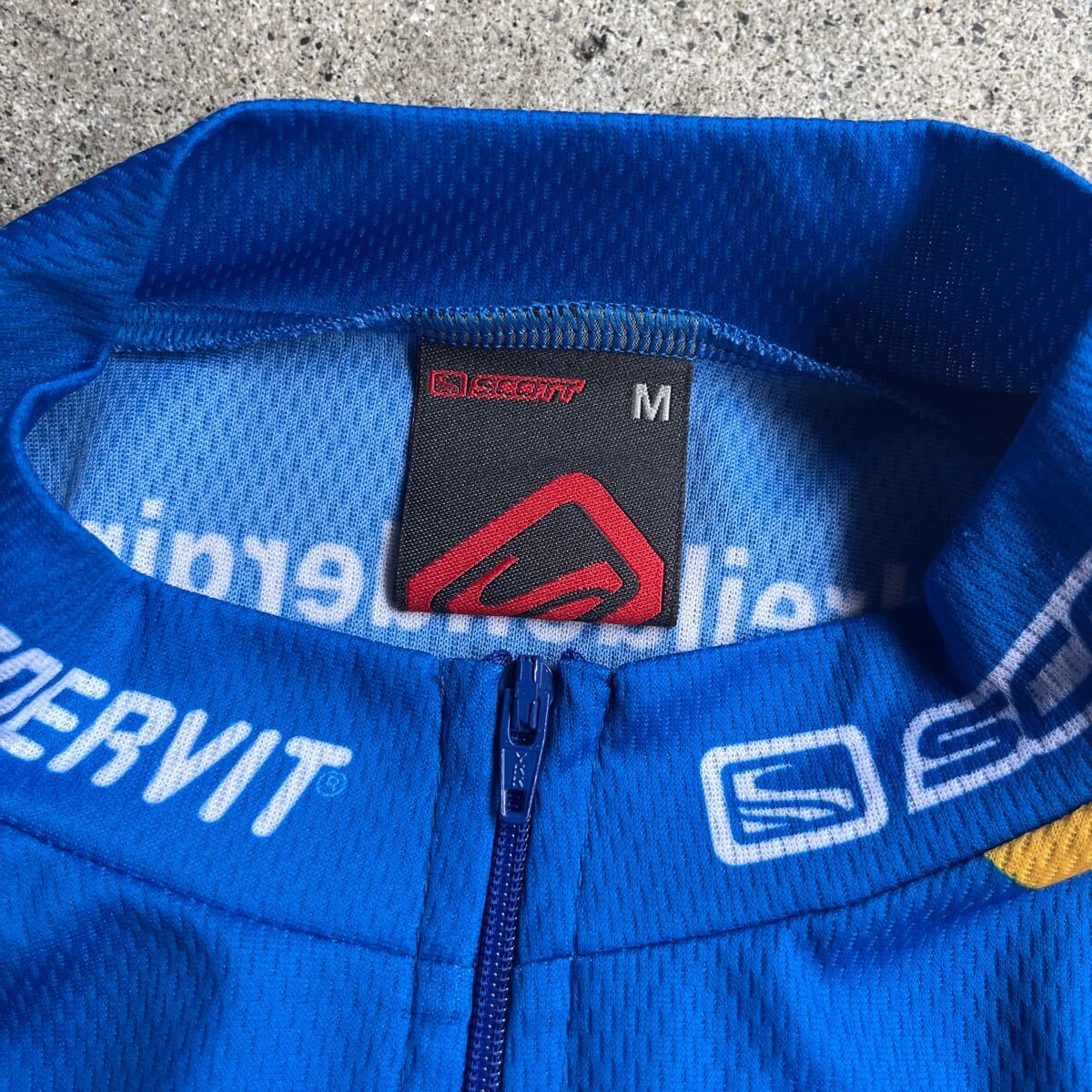 ネコポス対応! イタリア製 SCOTT サイクルジャージ Mサイズ 半袖 青 ロードレース 半袖サイクルジャージ サイクリング _画像3