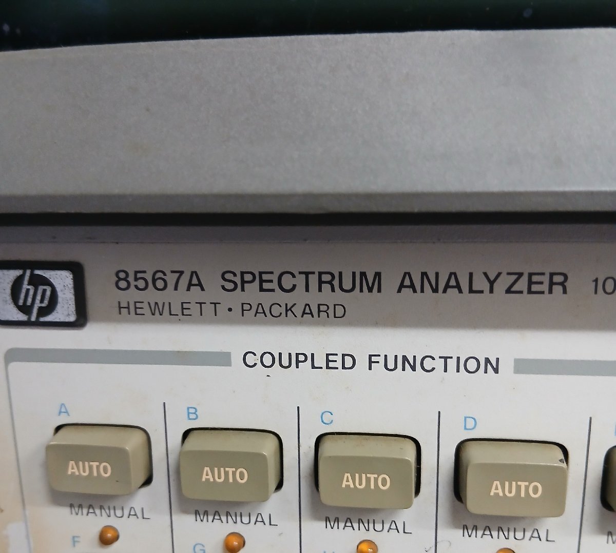 [2506-028]HP 8567A Spectrum дыра подъемник 
