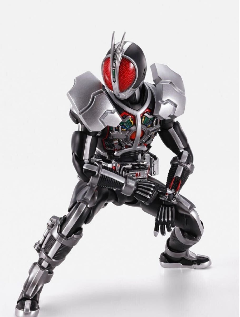 S H Figuarts（真骨彫製法） 仮面ライダーファイズ アクセル