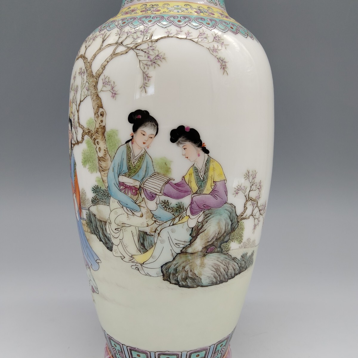 elegant-club_a032-16973