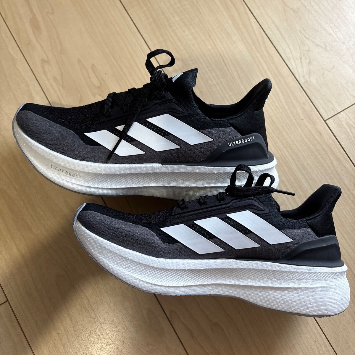 adidas アディダス ウルトラブースト５X /URUTRABOOST 5X　新品同様　２６㎝