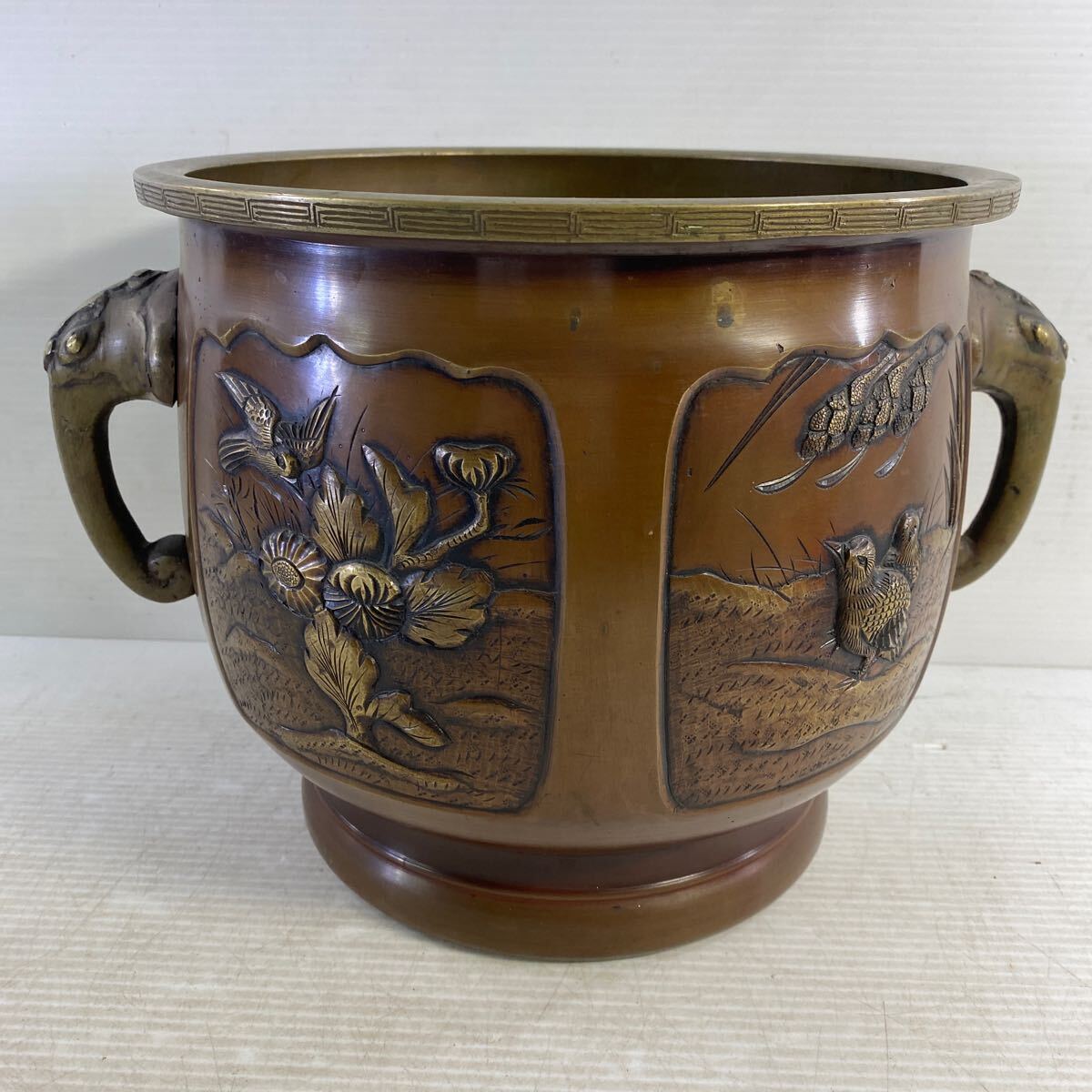 銅制 古銅 火鉢 高さ約23cm 直徑26cm 手あぶり 茶道具 手炙り 瓶掛 骨董 レトロ 和風(fēng) インテリア 置物 時代物