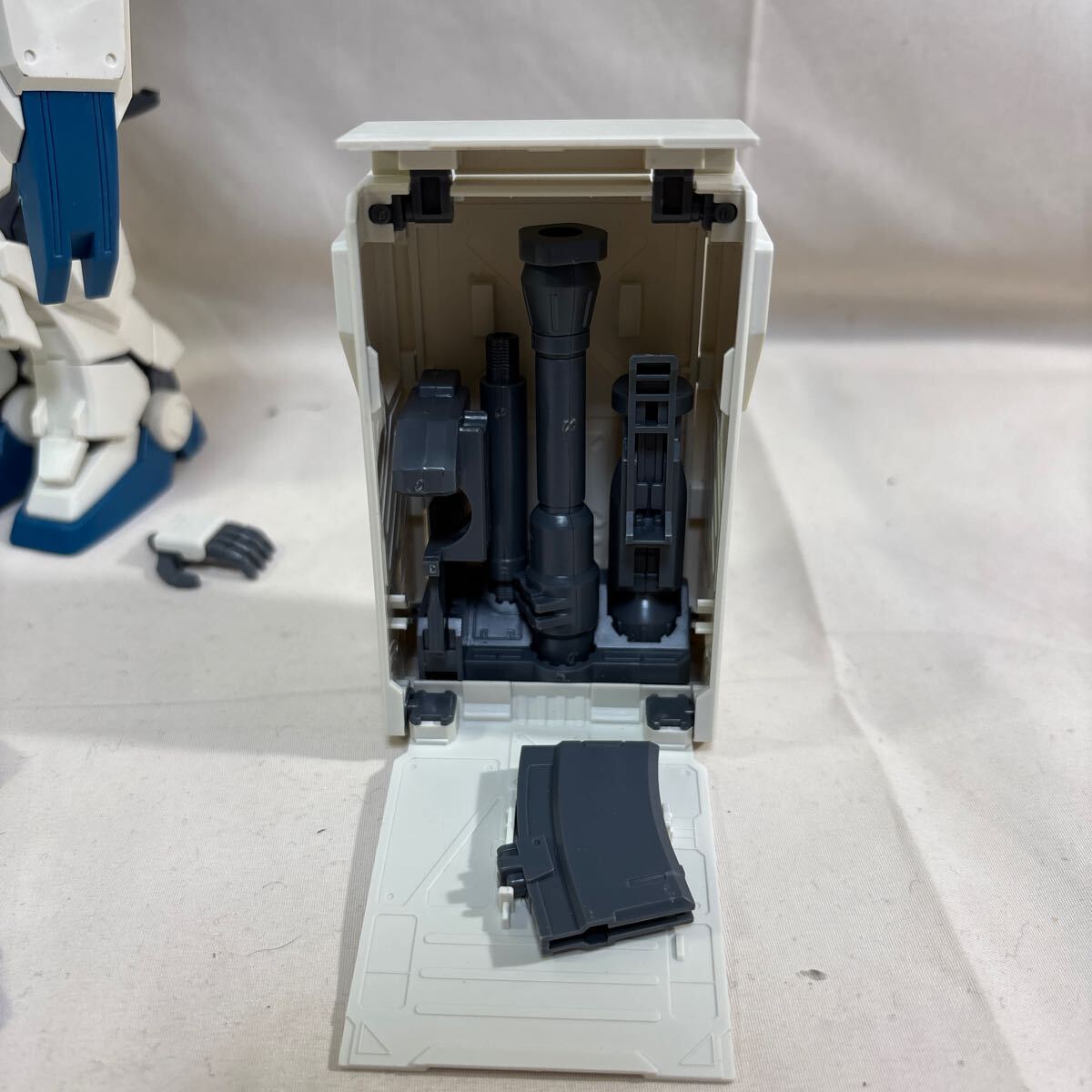 ガンプラジャンク MG1/100 ガンダムEz-8 組済 欠品あり パーツ