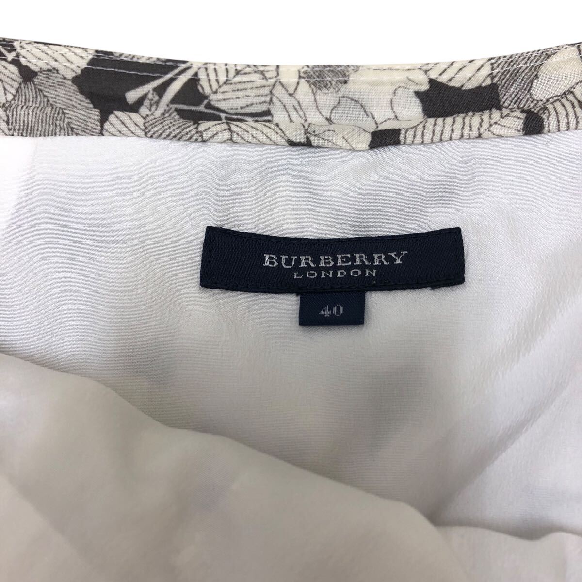 K314-87 BURBERRY バーバリー LONDON ロンドン スカート プリーツ 花柄 総柄 レディース 女性用 40