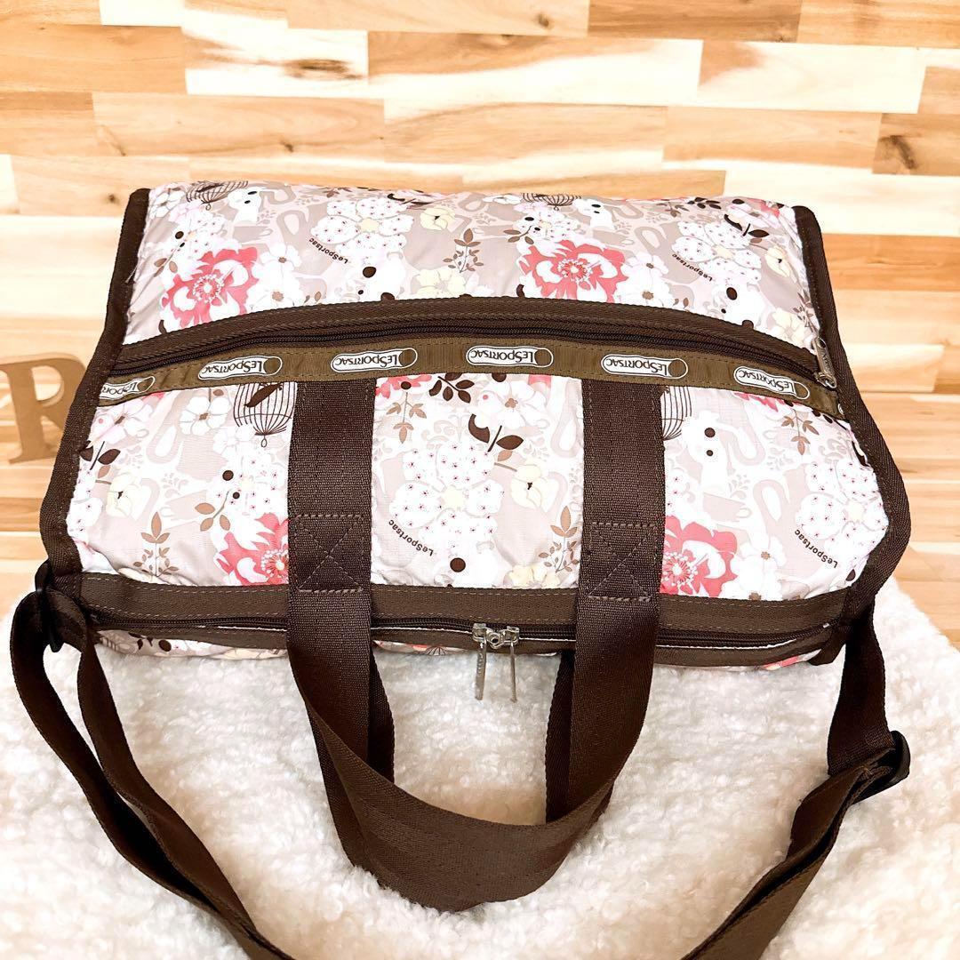 [ Le Sportsac ] цветок цветок кошка кошка рисунок сумка на плечо маленькая птица серый × розовый [HFby6PR] женский * сумка * весна лето * осень-зима [1N8Z]