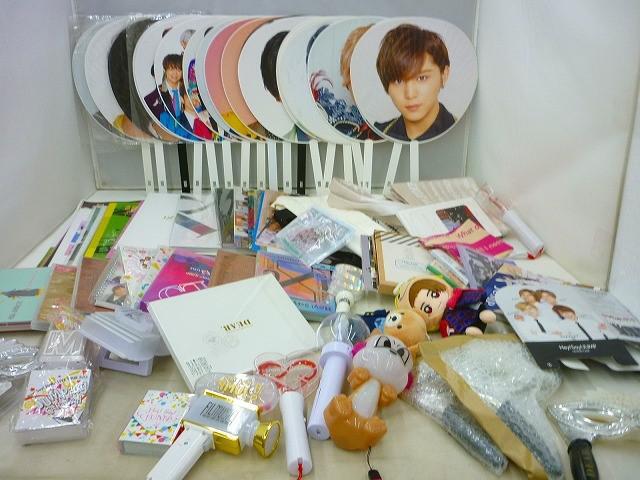 【まとめ売り 中古品】 Hey!Say!JUMP Hey!Say!JUMP　マスコット　ペンライト　うちわ　等　グッズセット