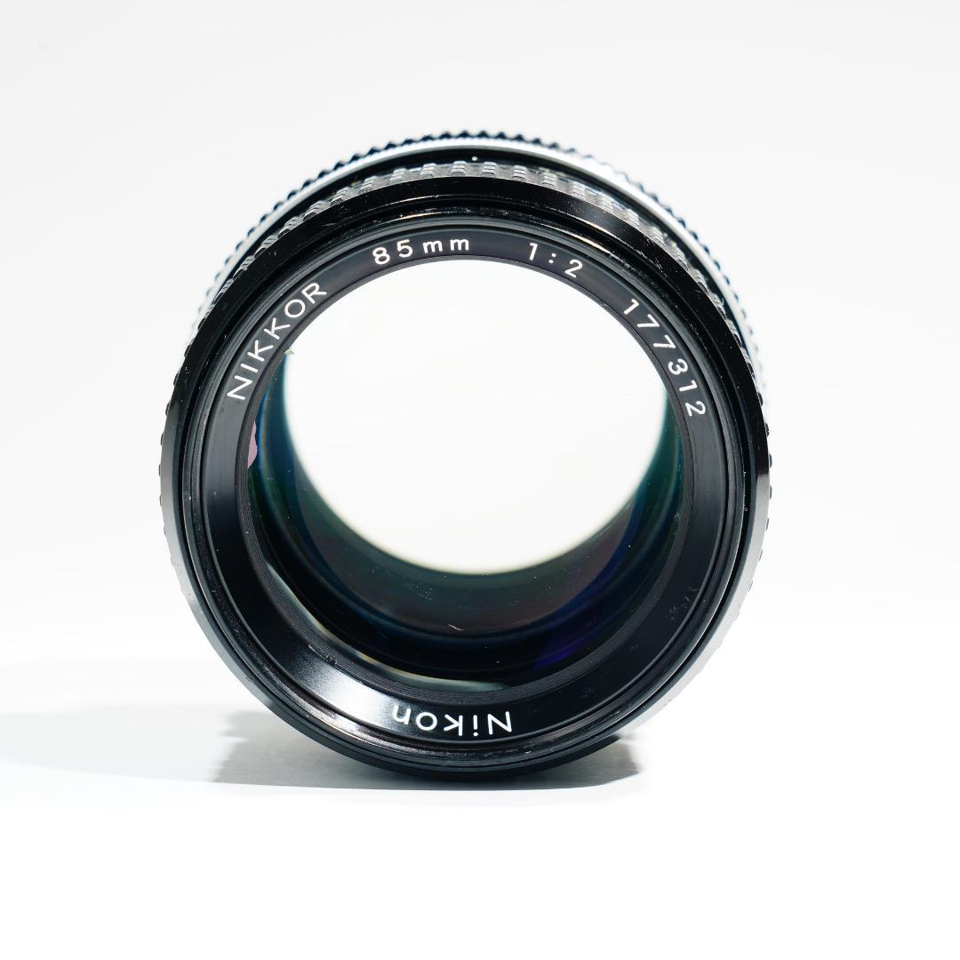 【極美品】動作◎ ニコン Ai Nikkor 85mm F2 312 極美品】動作 ニコン Ai Nikkor 85mm F2 312|Yahoo!フリマ(旧