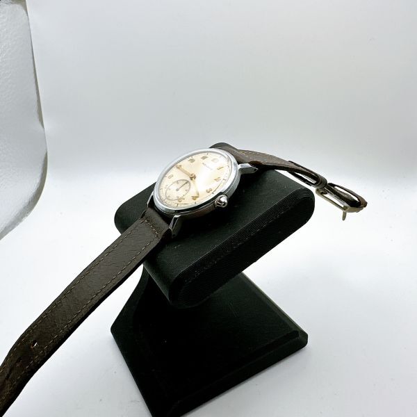 A061-21 １円スタート 稼働品 機(jī)械式 MOVADO　モバード メンズ腕時(shí)計(jì) レア 希少品 アンティーク スモセコ スイス制