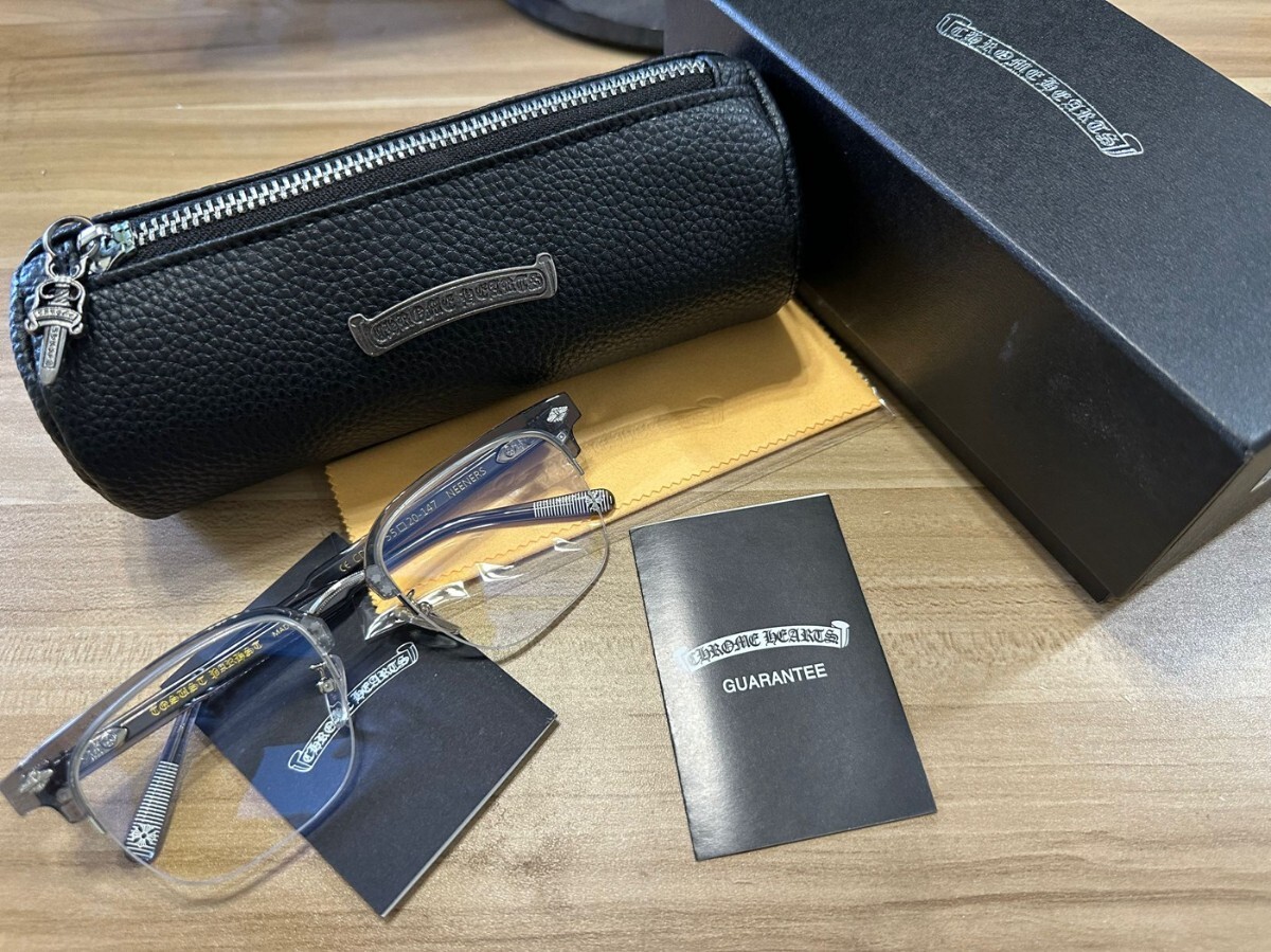 クロムハーツ（Chrome Hearts）メガネ オシャレ 軽量 ケース付き ファッション眼鏡 ★A