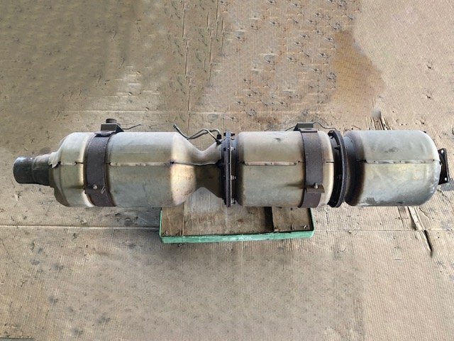 三菱 07スーパーグレート LKG-FUVZ　6P10☆純正触媒ASSY DPF DPD DPR 素材☆TR14-38　※個人様宛配送不可