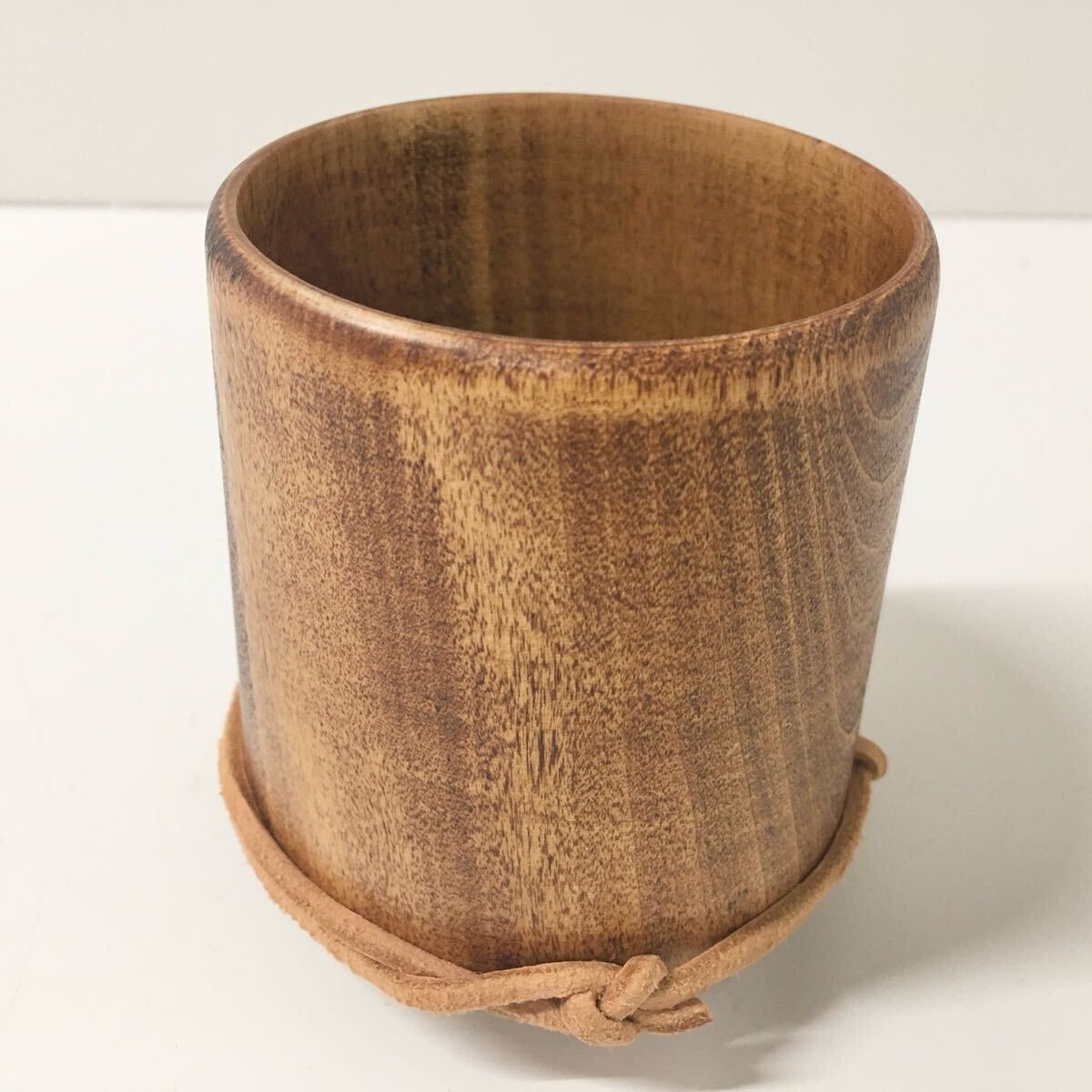 【未使用】NODATE Mug ノダテマグ 木制 円筒形 マグカップ コップ 革ストラップ付き ブラウン キャンプ アウトドア用品