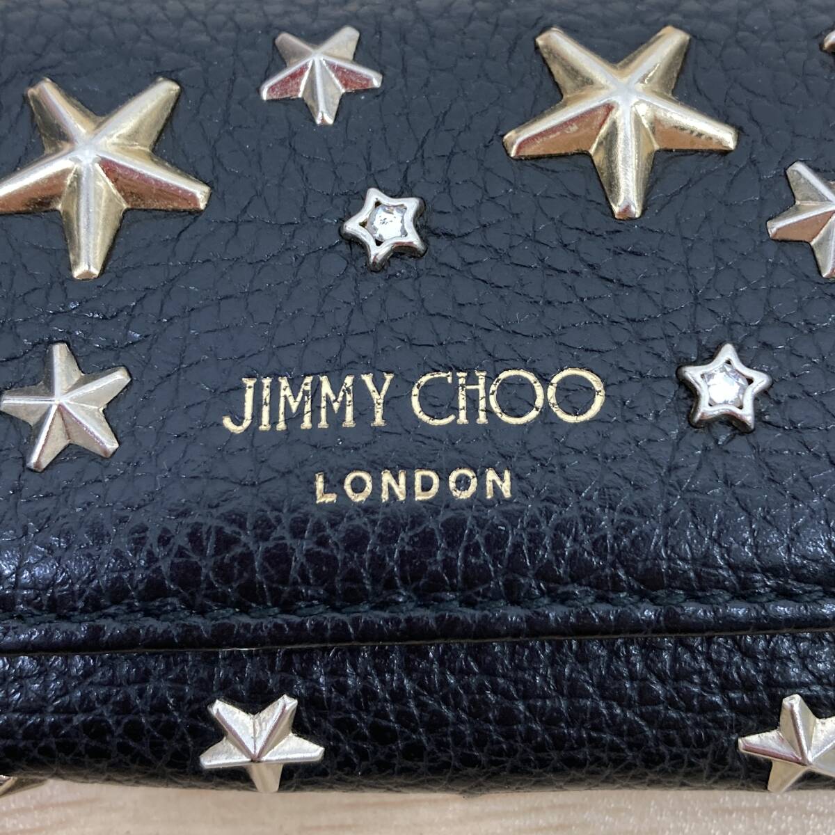 JIMMY CHOU Jimmy Choo чехол для ключей Star заклепки чёрная кожа кольцо для ключей 