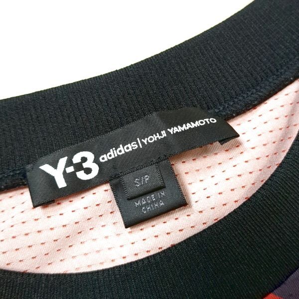 Y-3 オーバープリントフットボールシャツ S グラフィックTシャツ ロゴ マルチカラー ワイスリー EC9350 adidas Yohji Yamamoto